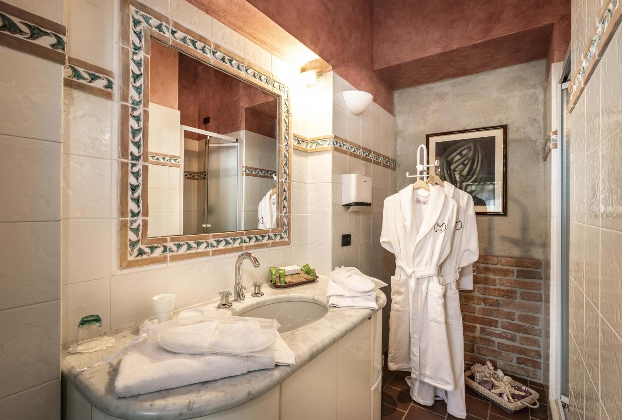 Villa Moglietta Host In Langhe Albaretto della Torre Extérieur photo