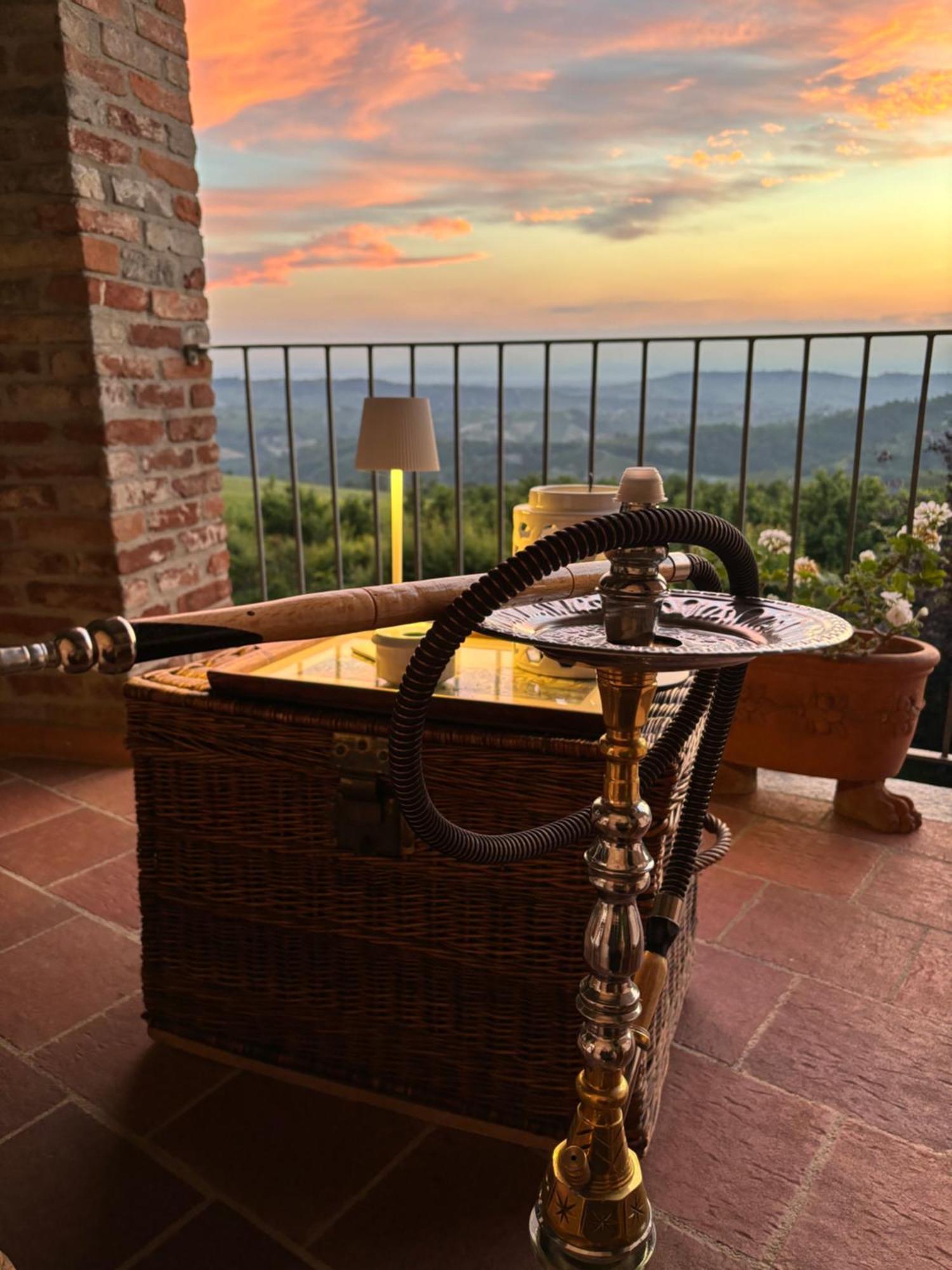 Villa Moglietta Host In Langhe Albaretto della Torre Extérieur photo